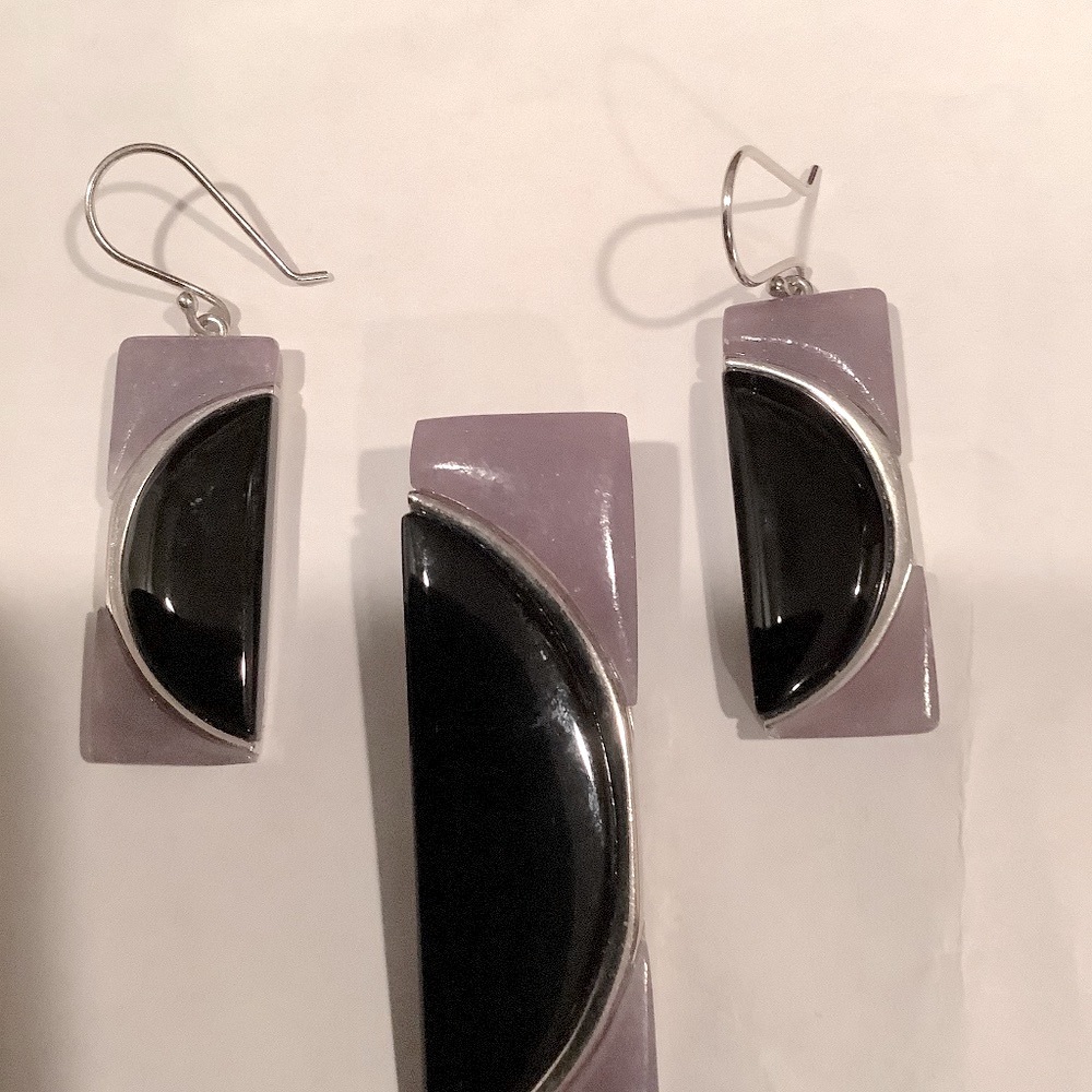 Necklace/earrings Sterling set. silver &purple agate half moon pendant.excellent